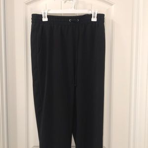 Large elastic waist band cropped slacks